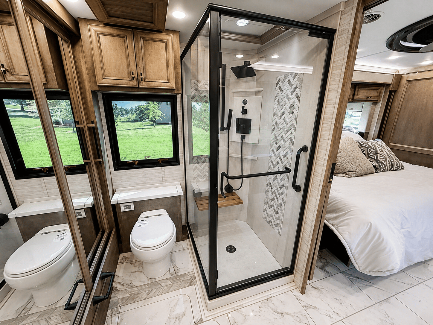 2027 Tiffin Motorhomes  2027 Tiffin Motorhomes  Allegro Bus  - thumbnail 40