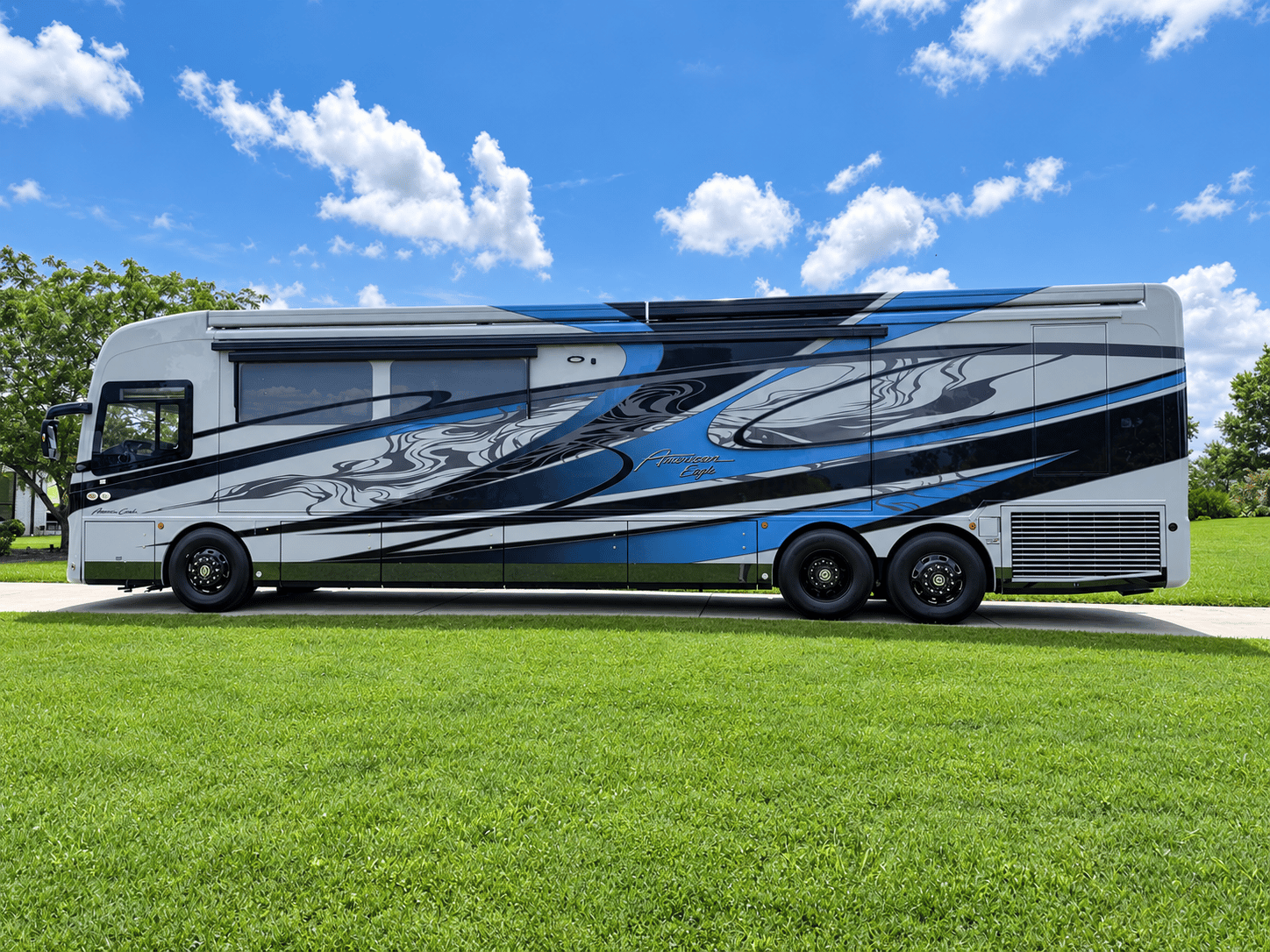 2027 American Coach 2027 American Coach American Eagle - thumbnail 7