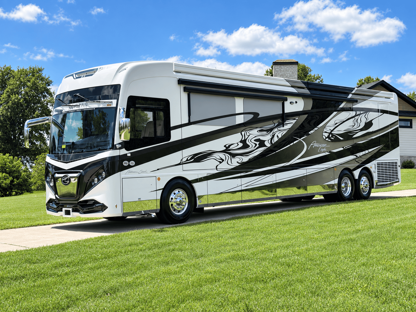 2027 American Coach 2027 American Coach American Eagle - thumbnail 10