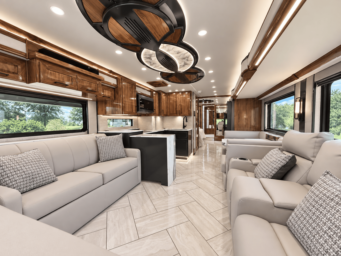 2027 American Coach 2027 American Coach American Eagle - thumbnail 12