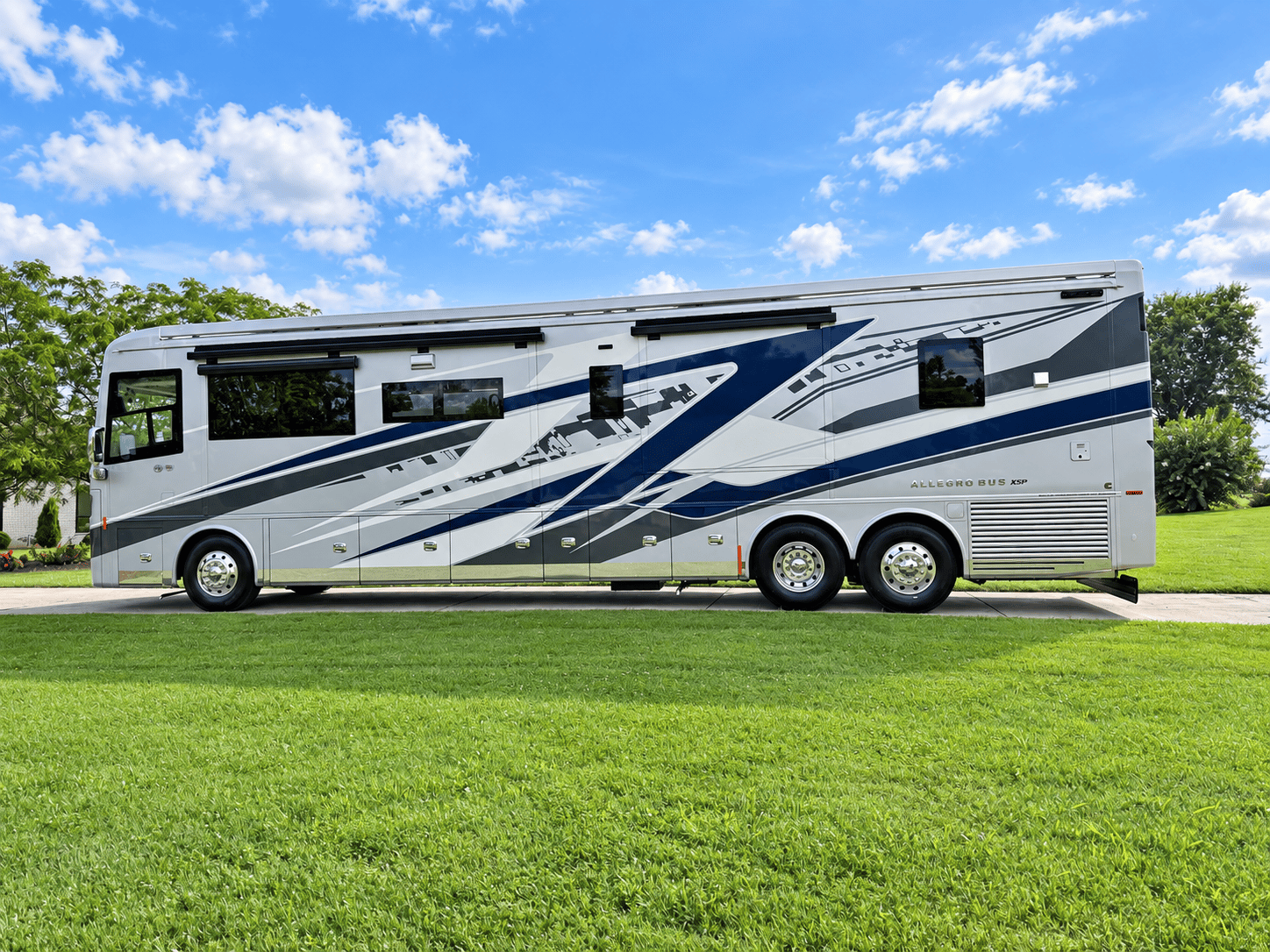 2027 Tiffin Motorhomes 2027 Tiffin Motorhomes Allegro Bus - thumbnail 7