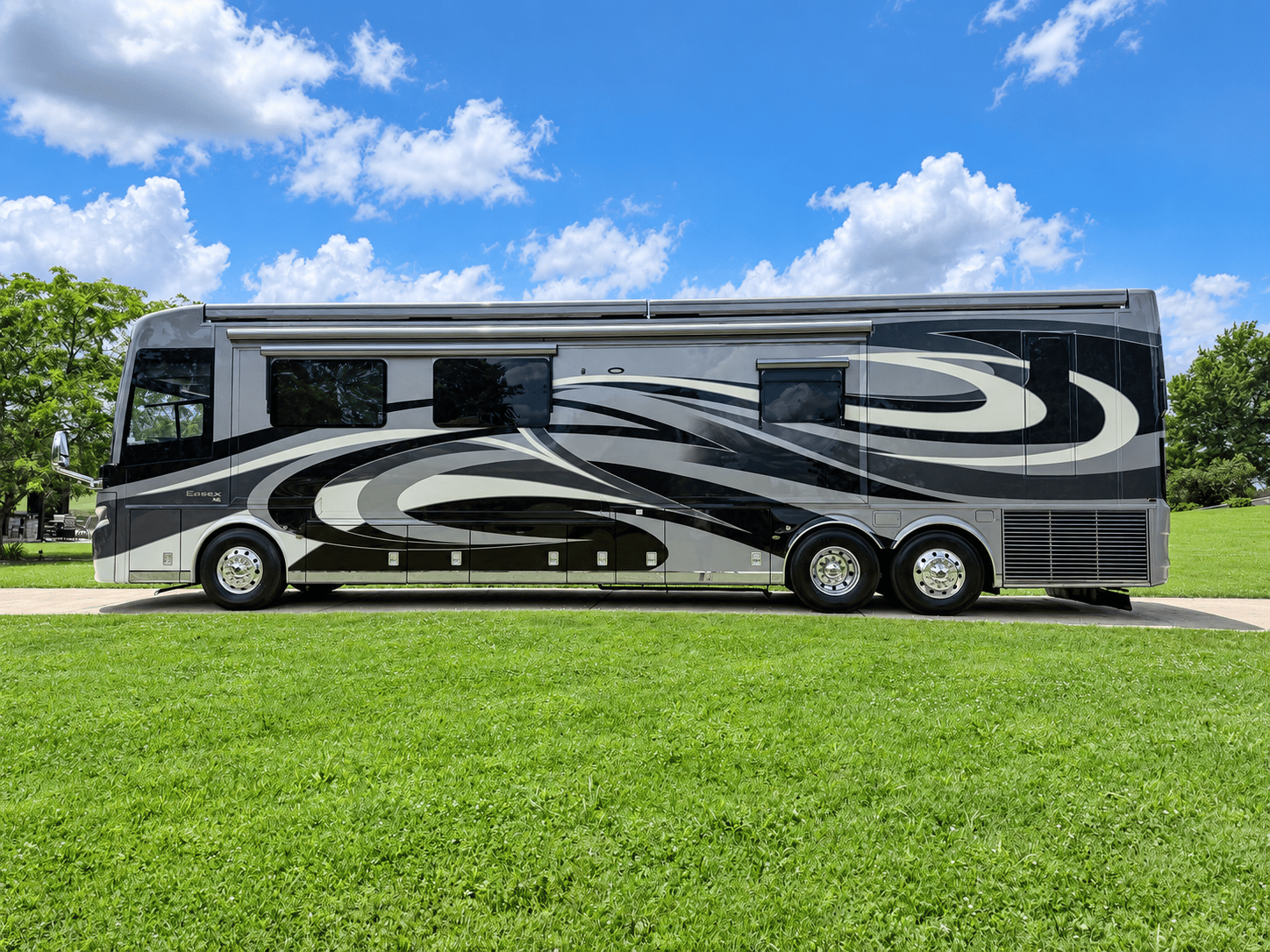 2019 Newmar 2019 Newmar Essex - thumbnail 7