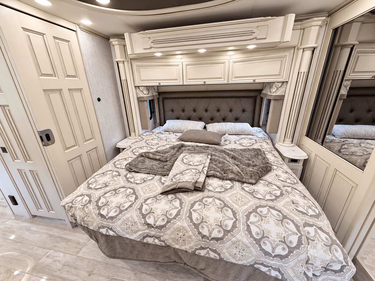 2019 Newmar 2019 Newmar Essex - thumbnail 32
