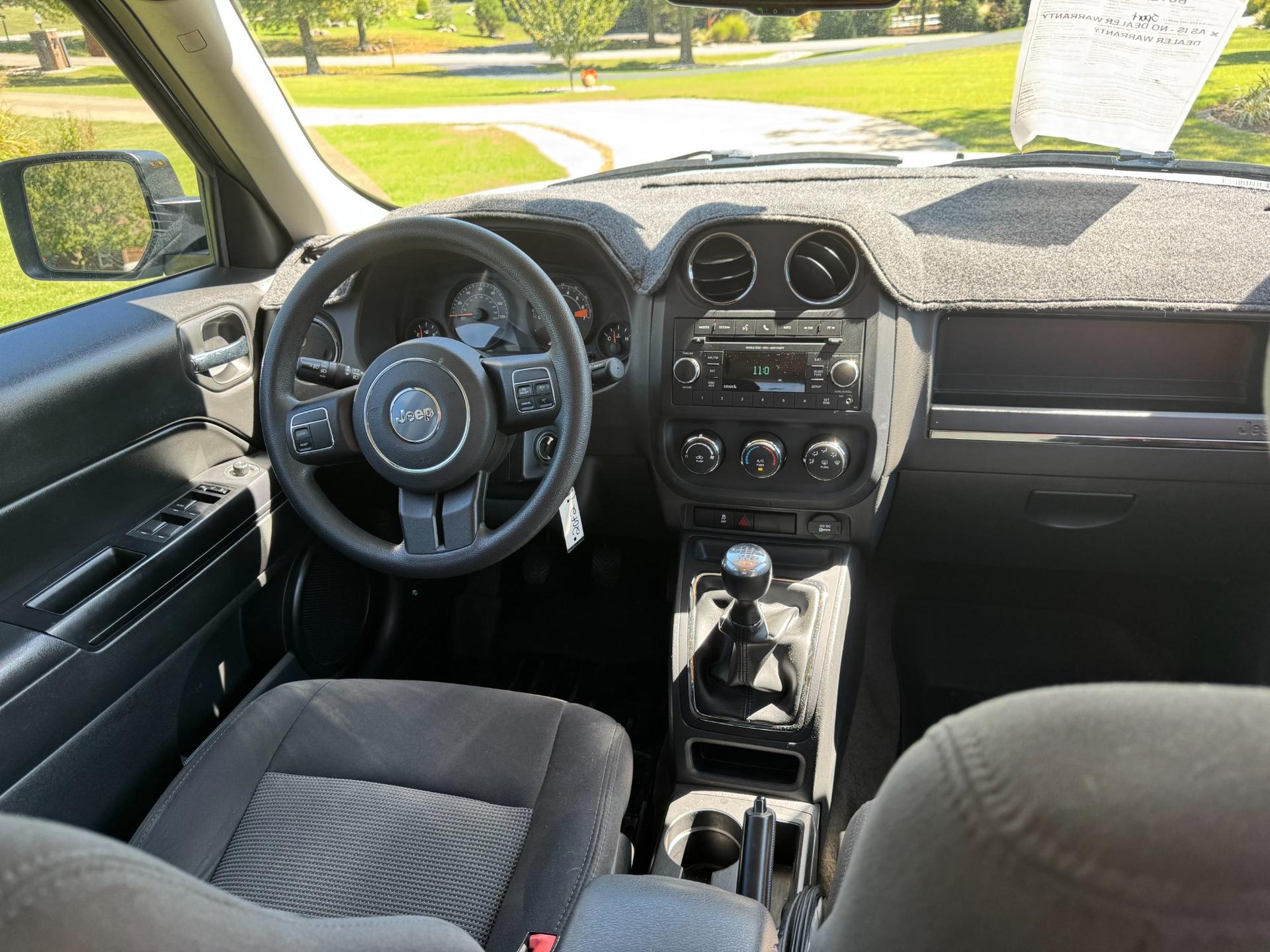 2016 Jeep  2016 Jeep  Patriot - thumbnail 11