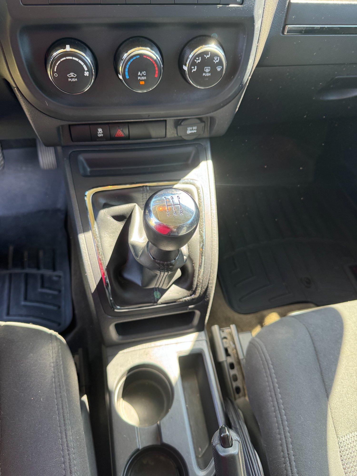 2016 Jeep  2016 Jeep  Patriot - thumbnail 15