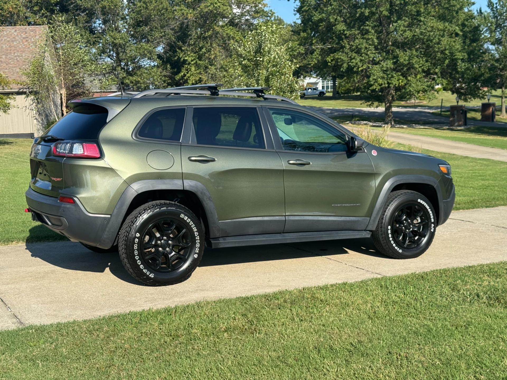 2019 Jeep 2019 Jeep Cherokee - thumbnail 3