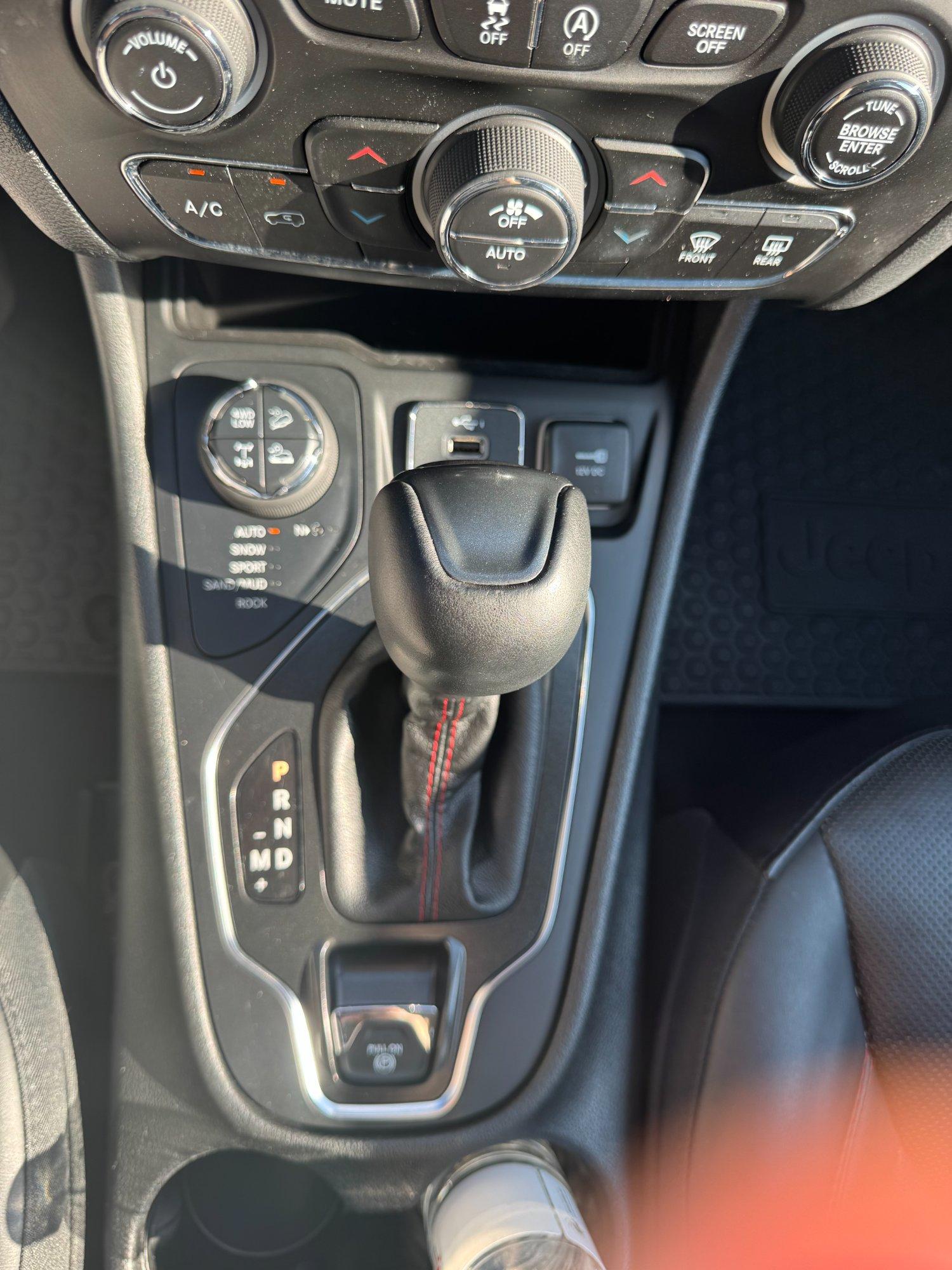 2019 Jeep 2019 Jeep Cherokee - thumbnail 21