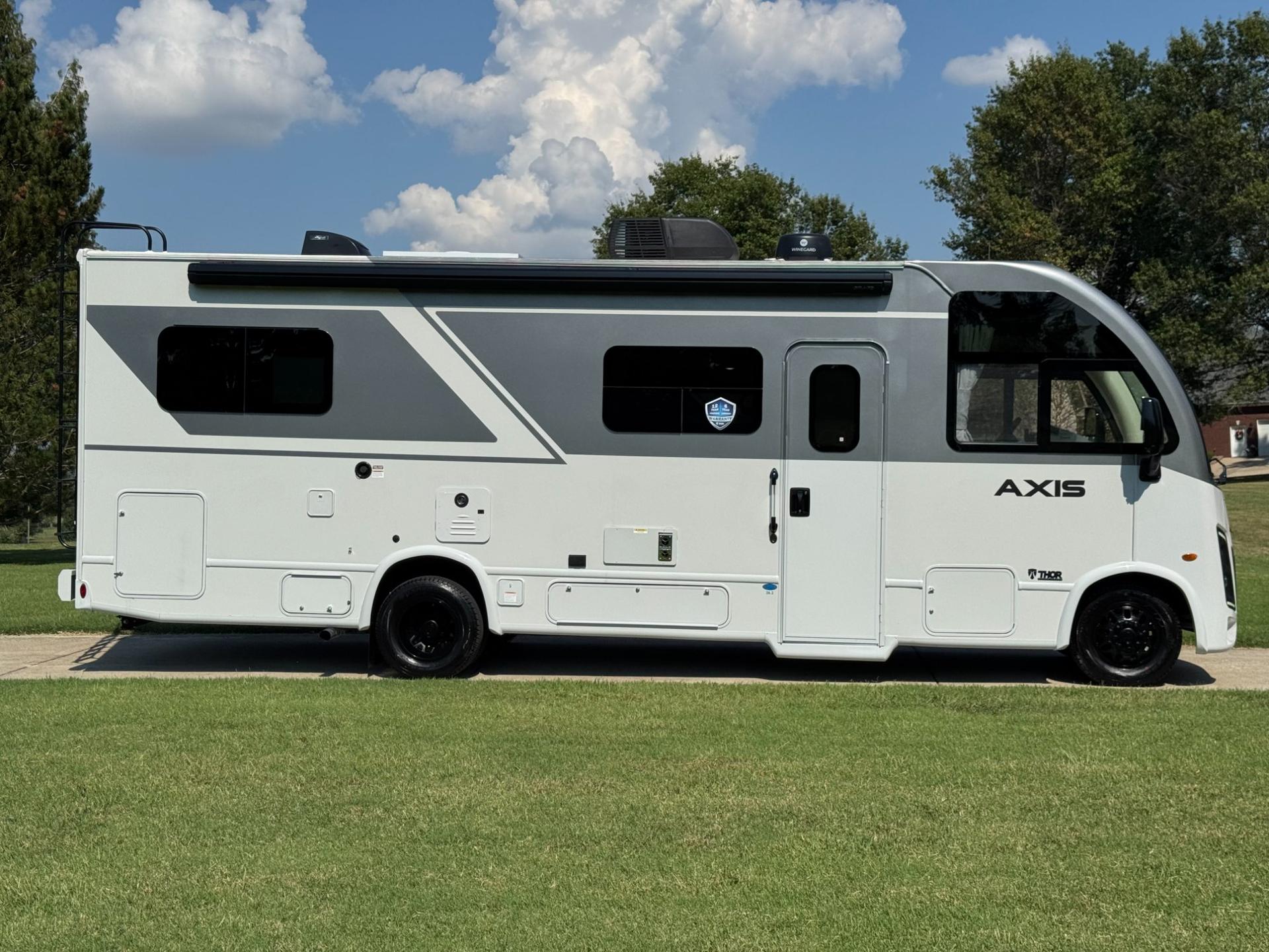 2026 Thor Motor Coach 2026 Thor Motor Coach Axis - thumbnail 3