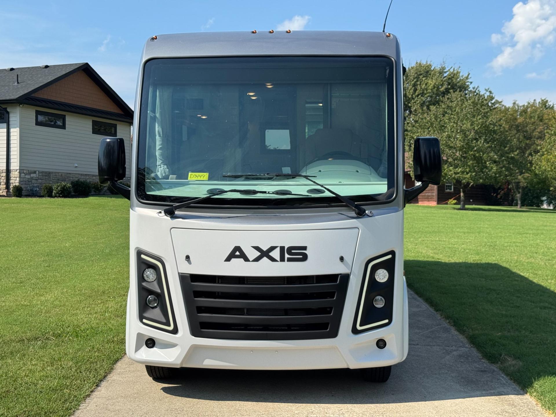 2026 Thor Motor Coach 2026 Thor Motor Coach Axis - thumbnail 9