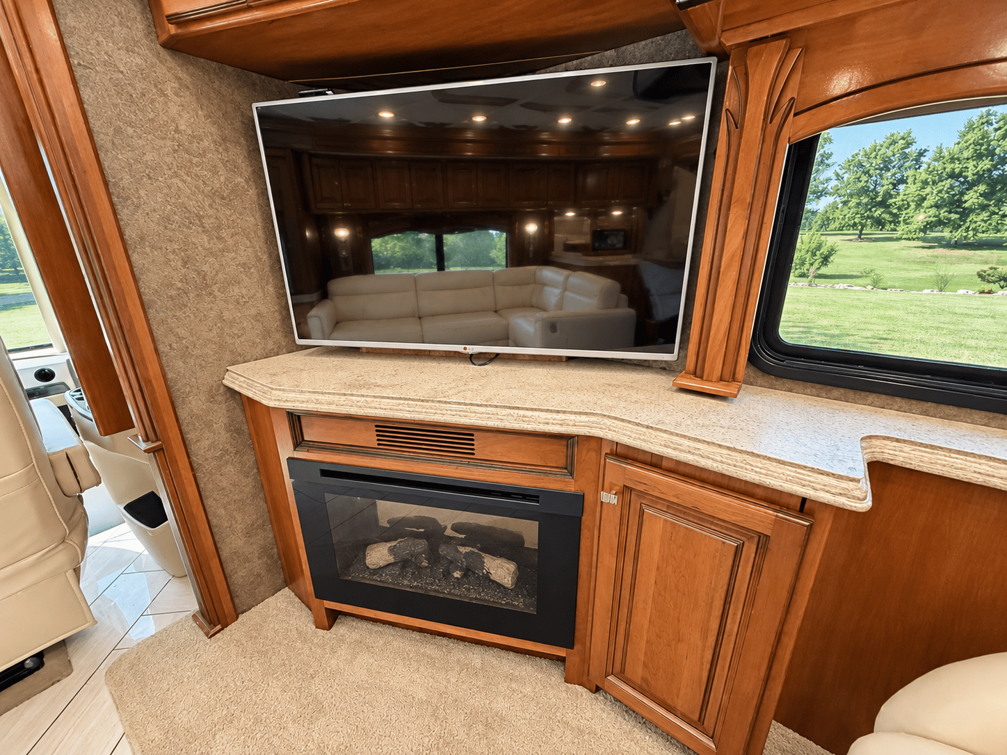 2014 Tiffin Motor Homes 2014 Tiffin Motor Homes Allegro Bus - thumbnail 24