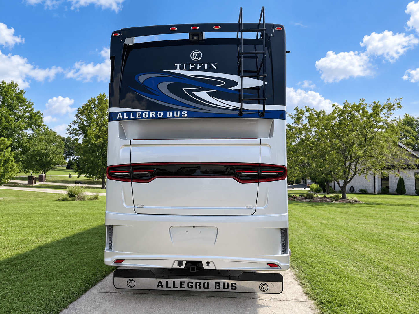 2020 Tiffin Motorhomes 2020 Tiffin Motorhomes Allegro Bus - thumbnail 4
