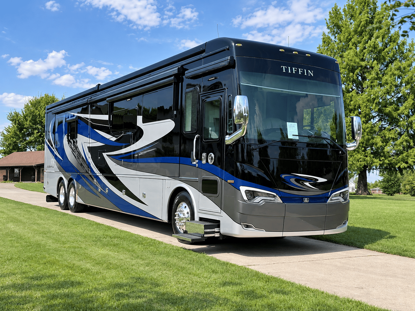 2020 Tiffin Motorhomes 2020 Tiffin Motorhomes Allegro Bus - thumbnail 9