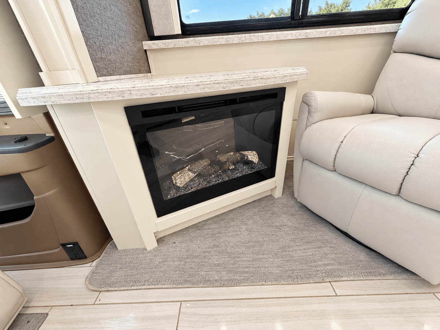 2020 Tiffin Motorhomes 2020 Tiffin Motorhomes Allegro Bus - thumbnail 20