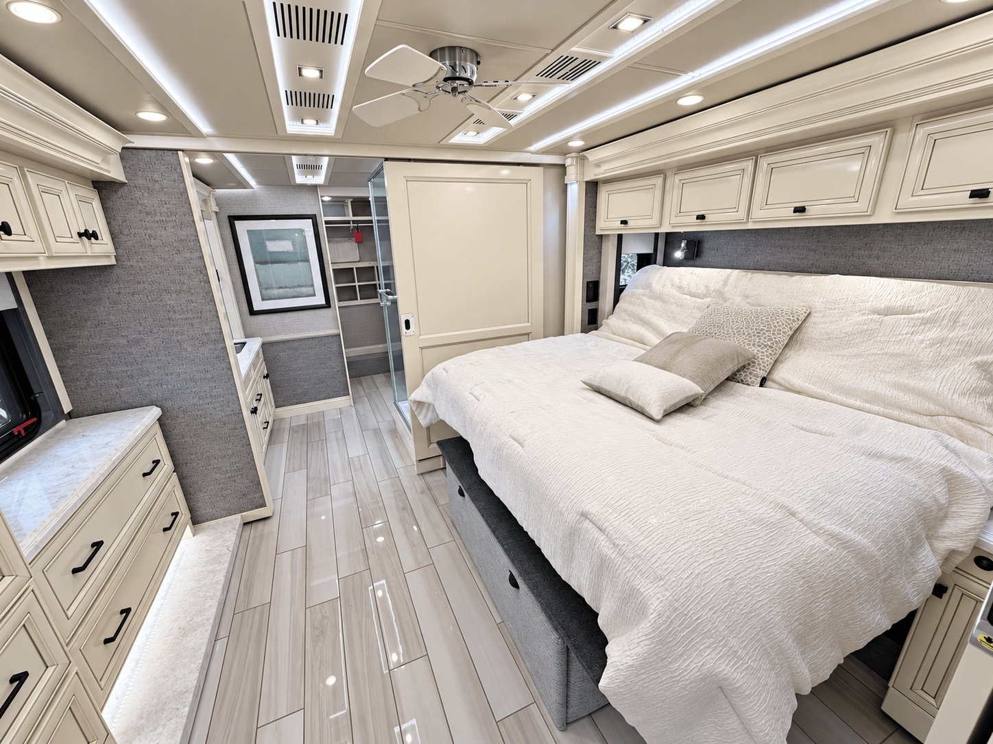 2020 Tiffin Motorhomes 2020 Tiffin Motorhomes Allegro Bus - thumbnail 34