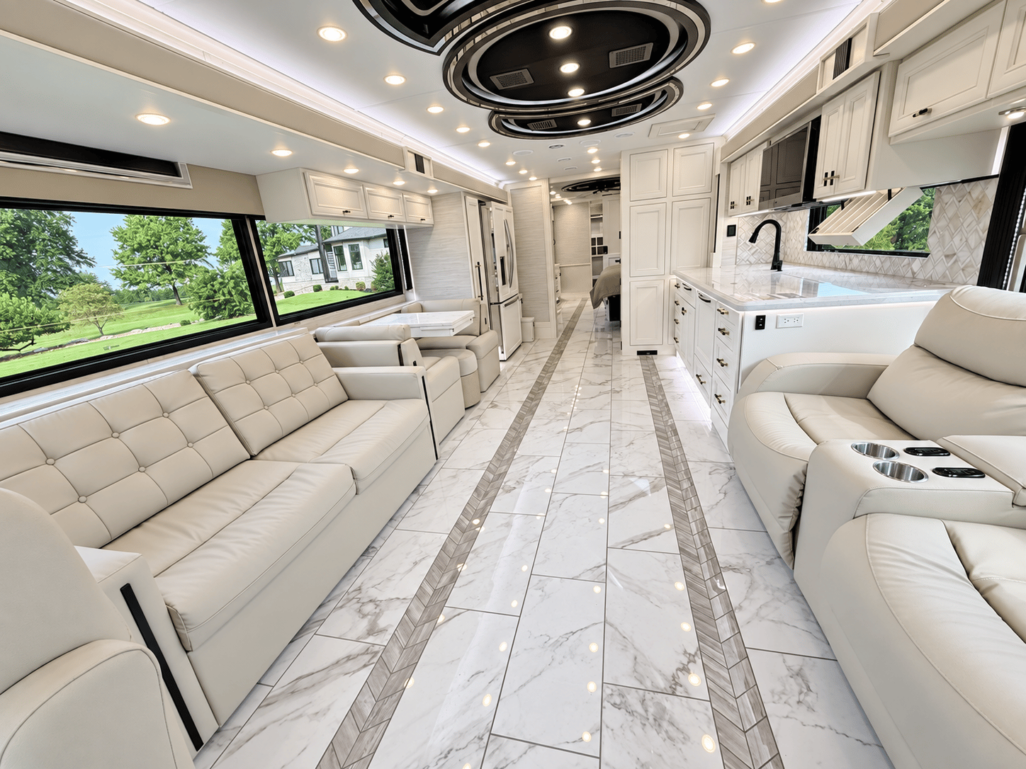 2027 Tiffin Motorhomes 2027 Tiffin Motorhomes ALLEGRO BUS - thumbnail 14