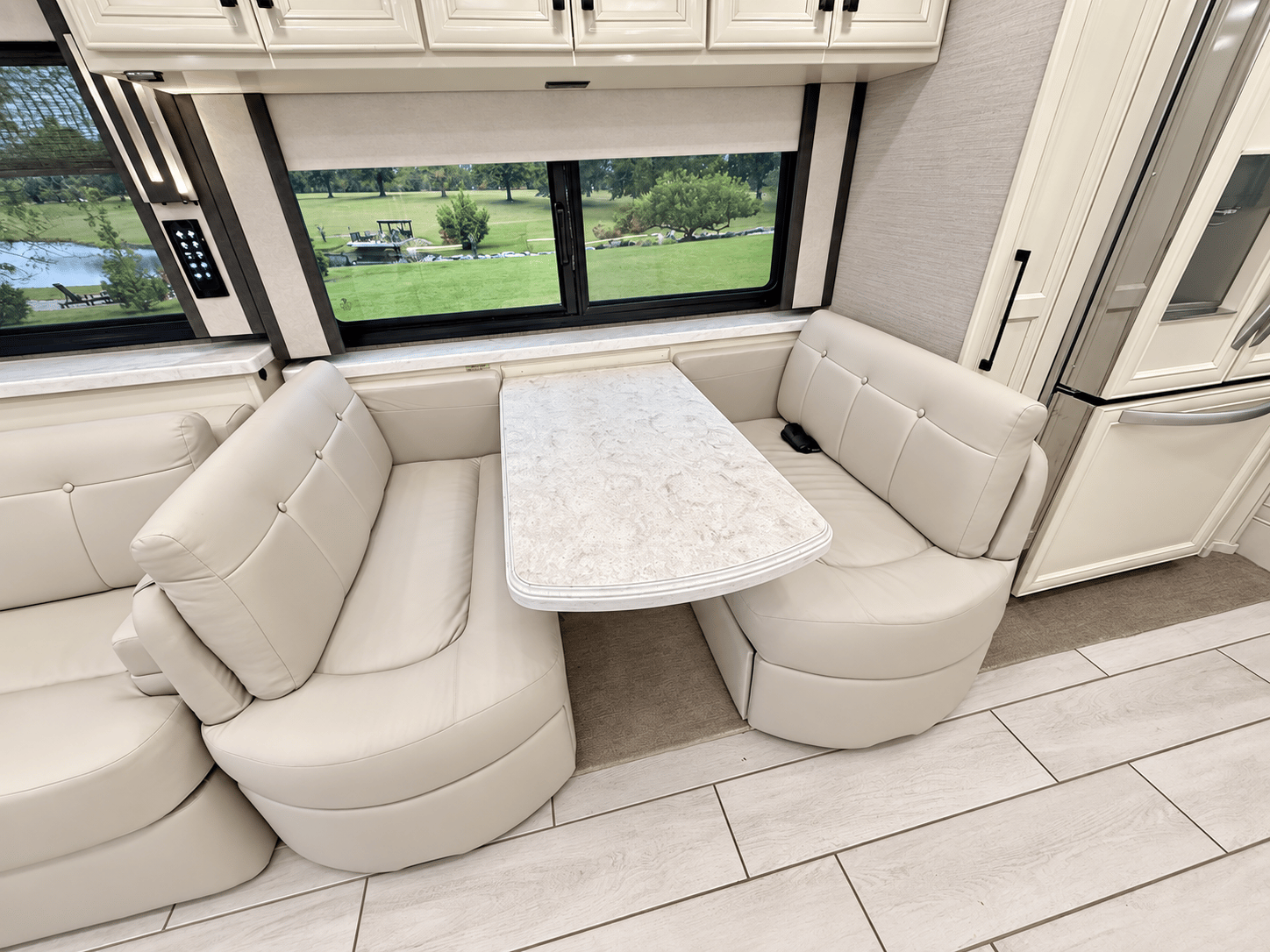 2021 TIFFIN MOTORHOMES 2021 TIFFIN MOTORHOMES Allegro Bus - thumbnail 20