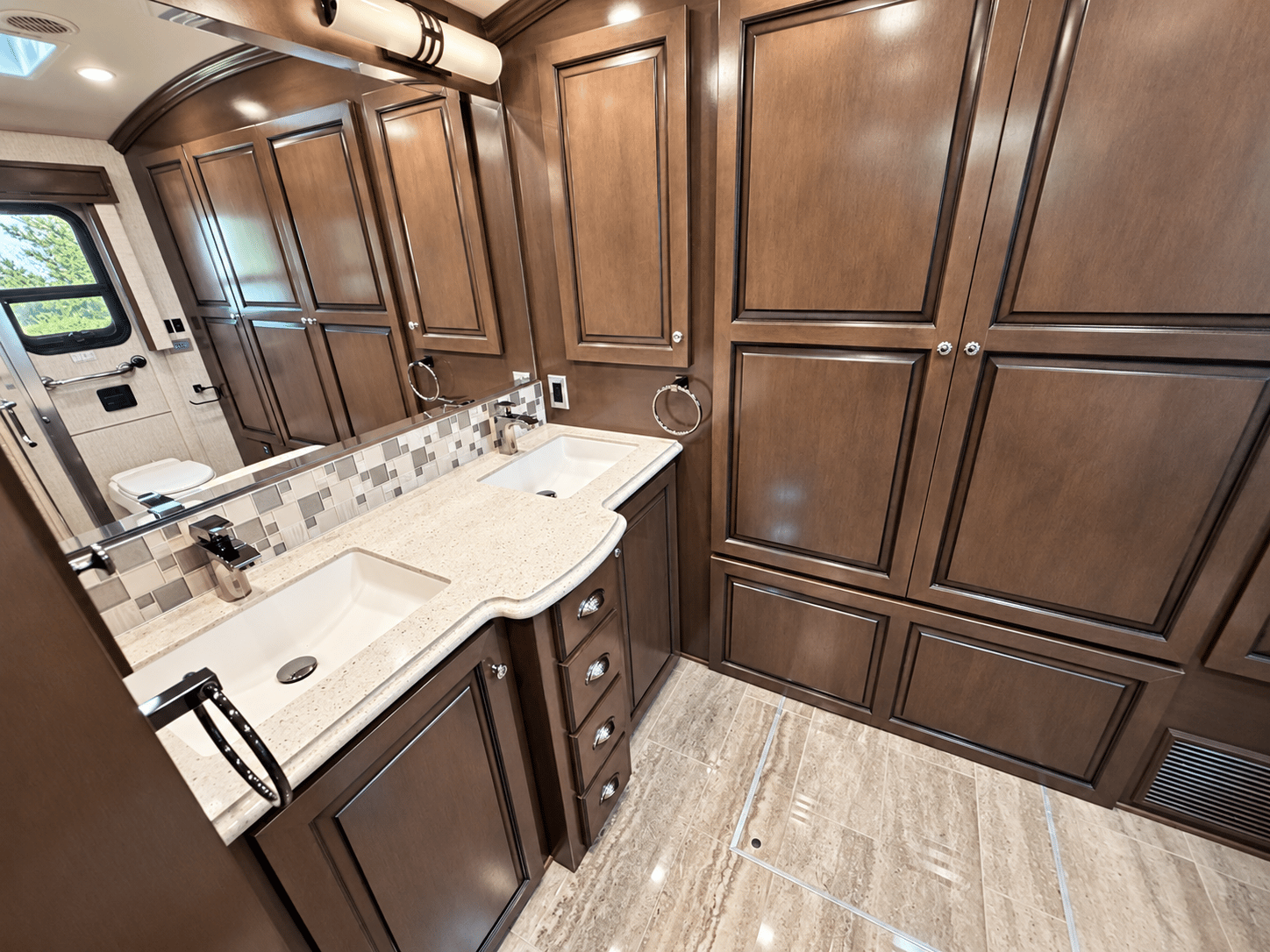 2021 Newmar 2021 Newmar Dutchstar - thumbnail 33