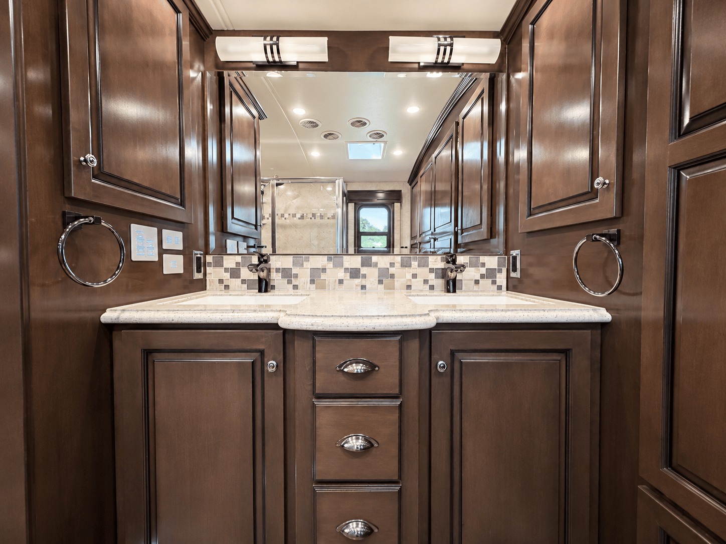 2021 Newmar 2021 Newmar Dutchstar - thumbnail 36