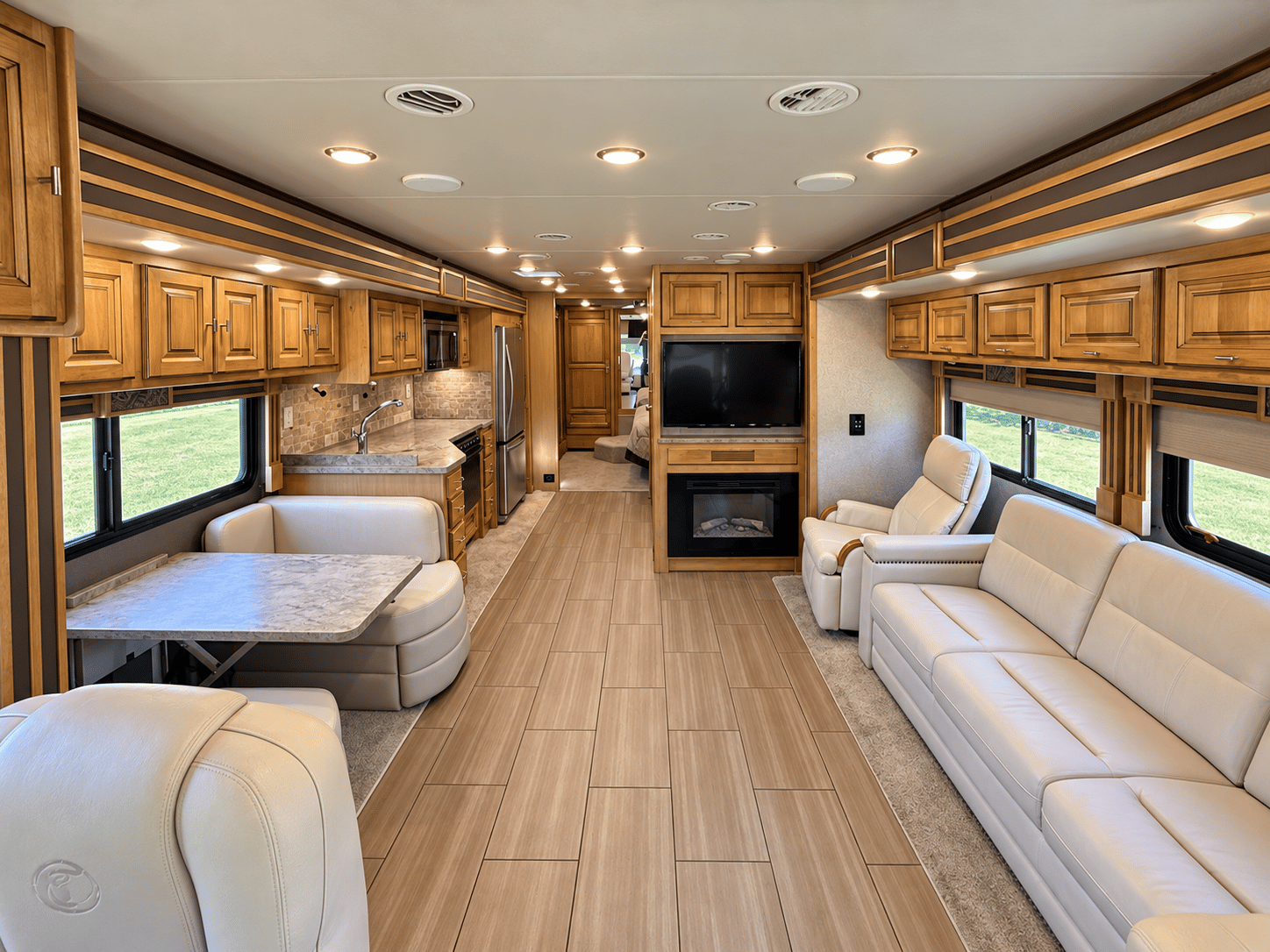2018 Tiffin Motor Homes 2018 Tiffin Motor Homes Allegro Red - thumbnail 9