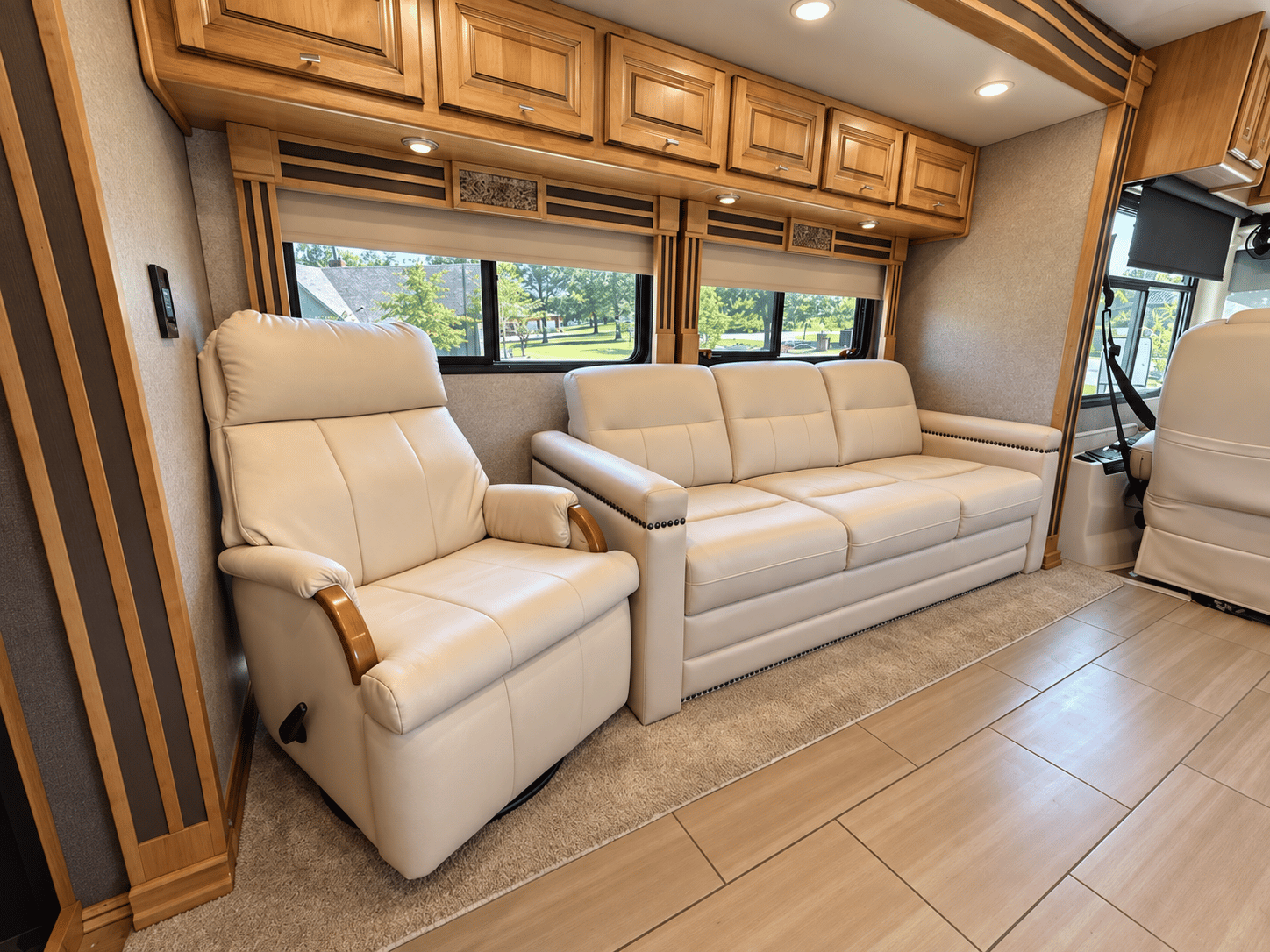 2018 Tiffin Motor Homes 2018 Tiffin Motor Homes Allegro Red - thumbnail 13