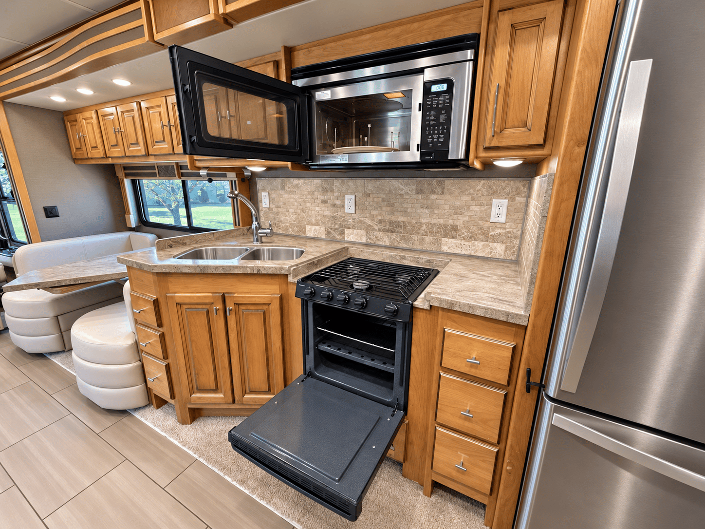 2018 Tiffin Motor Homes 2018 Tiffin Motor Homes Allegro Red - thumbnail 15
