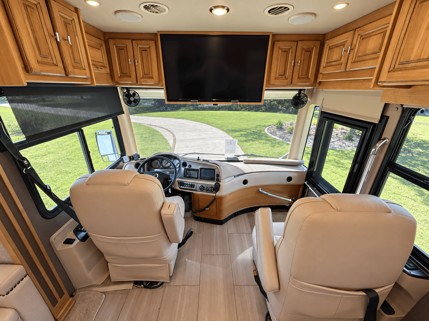 2018 Tiffin Motor Homes 2018 Tiffin Motor Homes Allegro Red - thumbnail 27