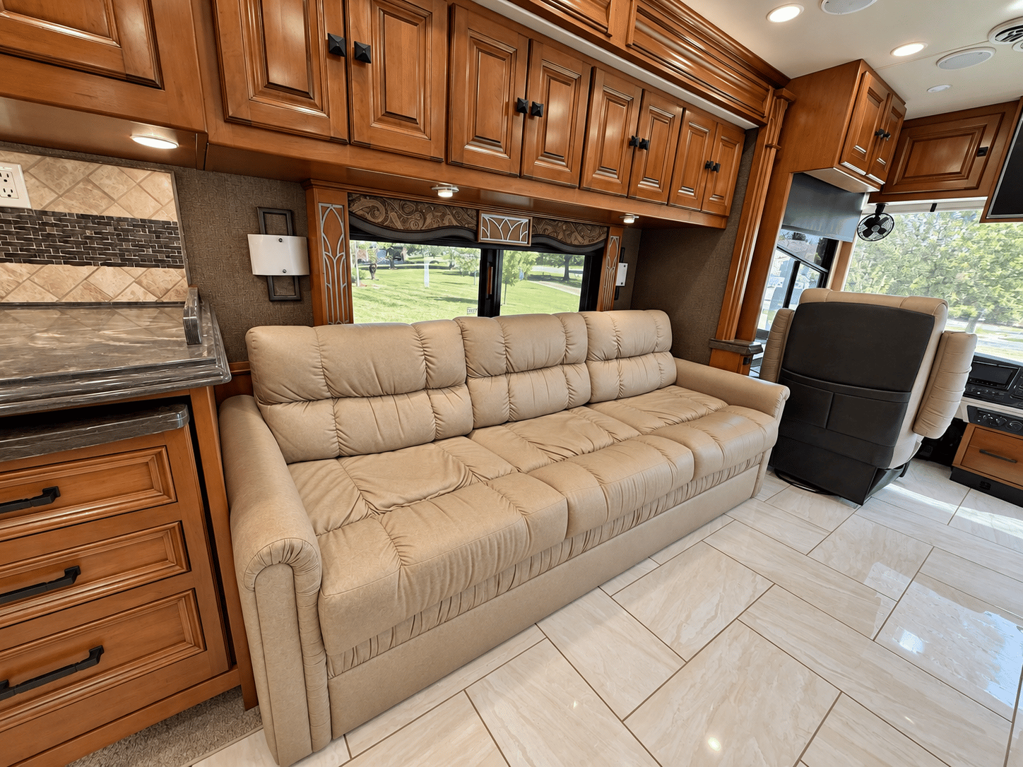 2016 Tiffin Allegro 2016 Tiffin Allegro 45 OPP - thumbnail 12