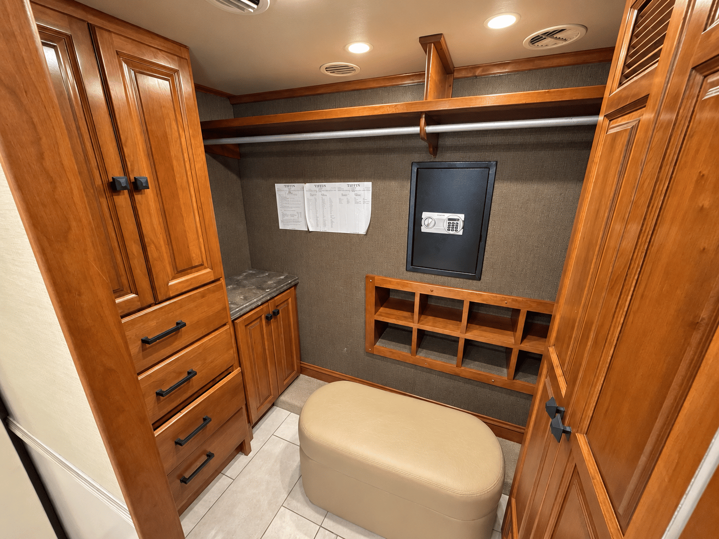 2016 Tiffin Allegro 2016 Tiffin Allegro 45 OPP - thumbnail 31
