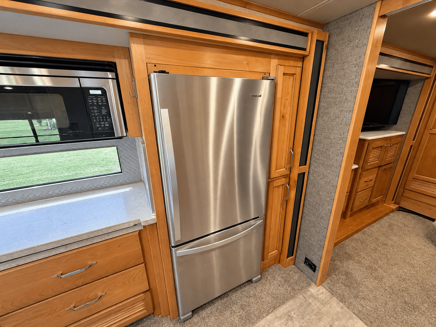 2020 Tiffin Motor Homes 2020 Tiffin Motor Homes Allegro Red - thumbnail 22