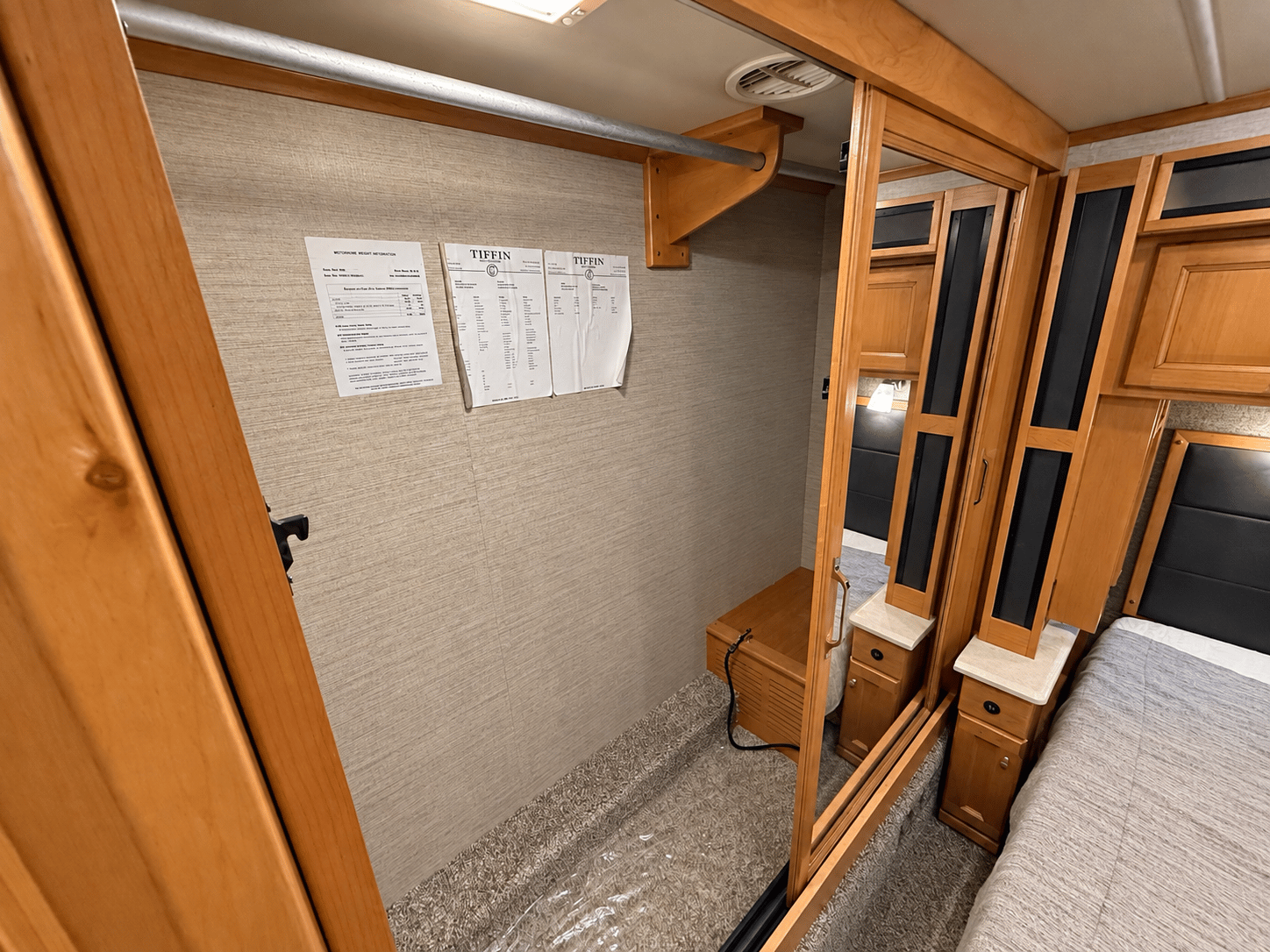 2020 Tiffin Motor Homes 2020 Tiffin Motor Homes Allegro Red - thumbnail 30