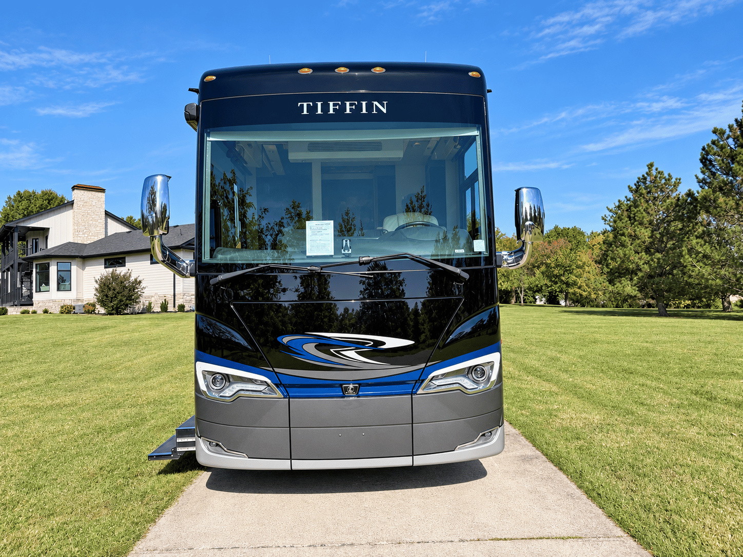 2021 Tiffin Motor Homes 2021 Tiffin Motor Homes Allegro Bus - thumbnail 8