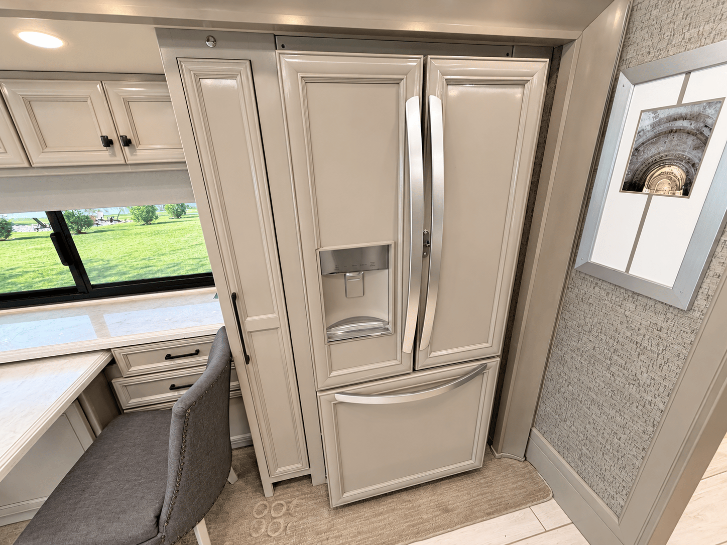 2021 Tiffin Motor Homes 2021 Tiffin Motor Homes Allegro Bus - thumbnail 21