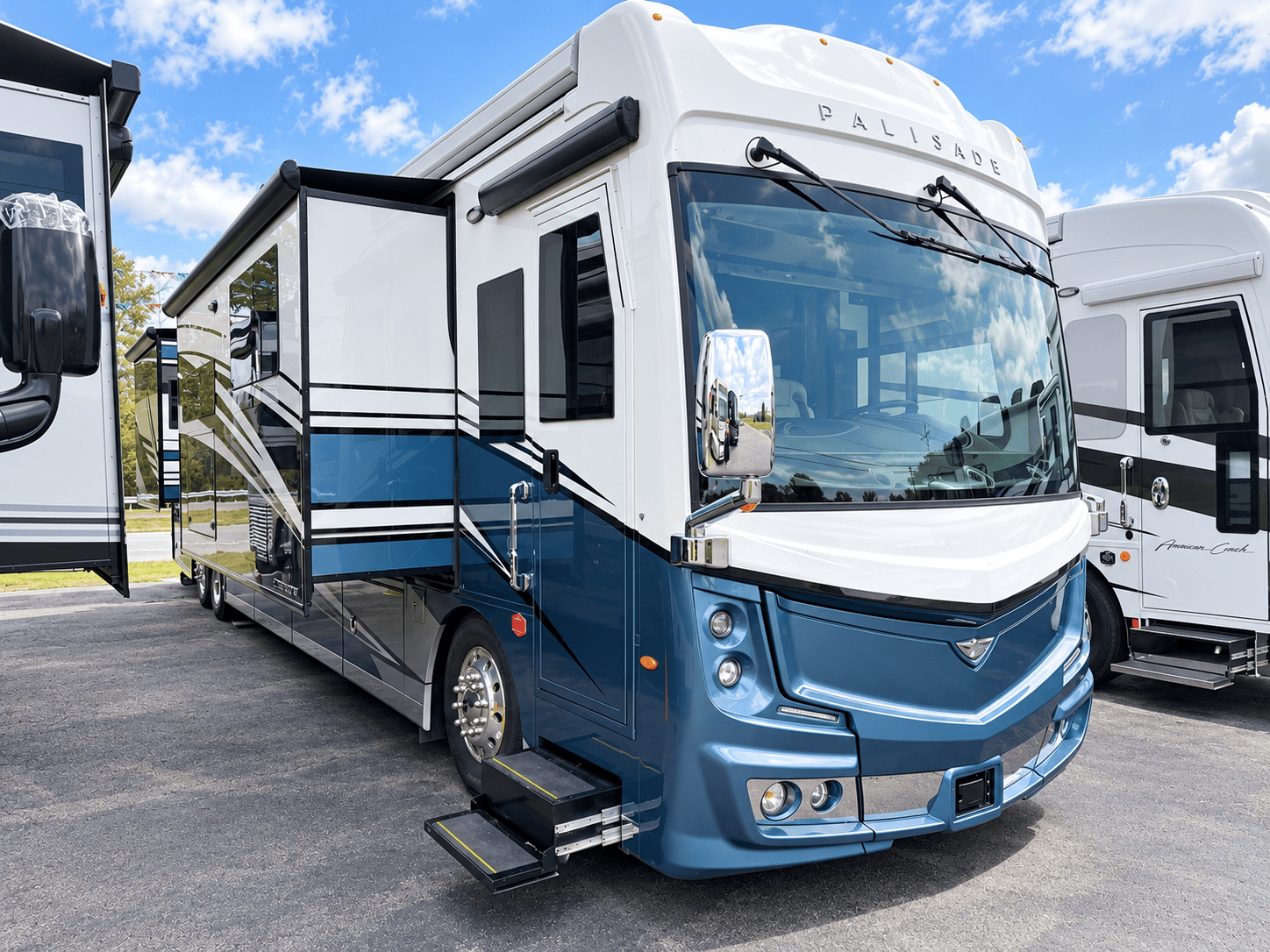2027 Fleetwood Palisade 45DS