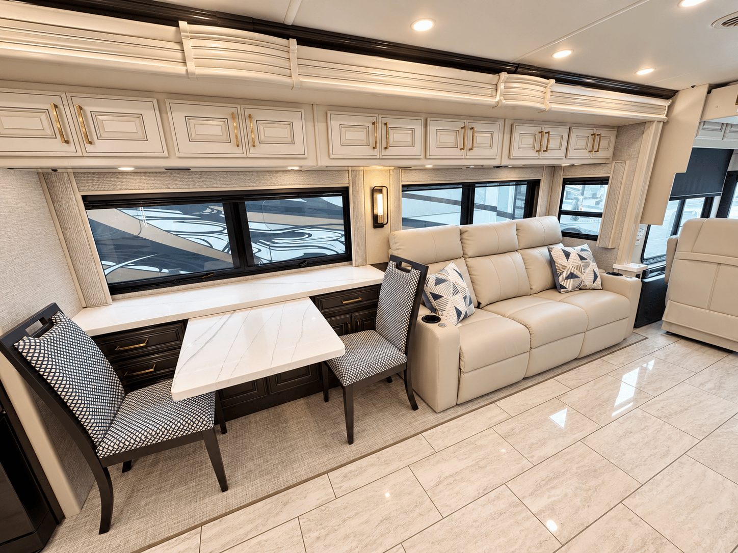 2027 Fleetwood 2027 Fleetwood Palisade - thumbnail 13