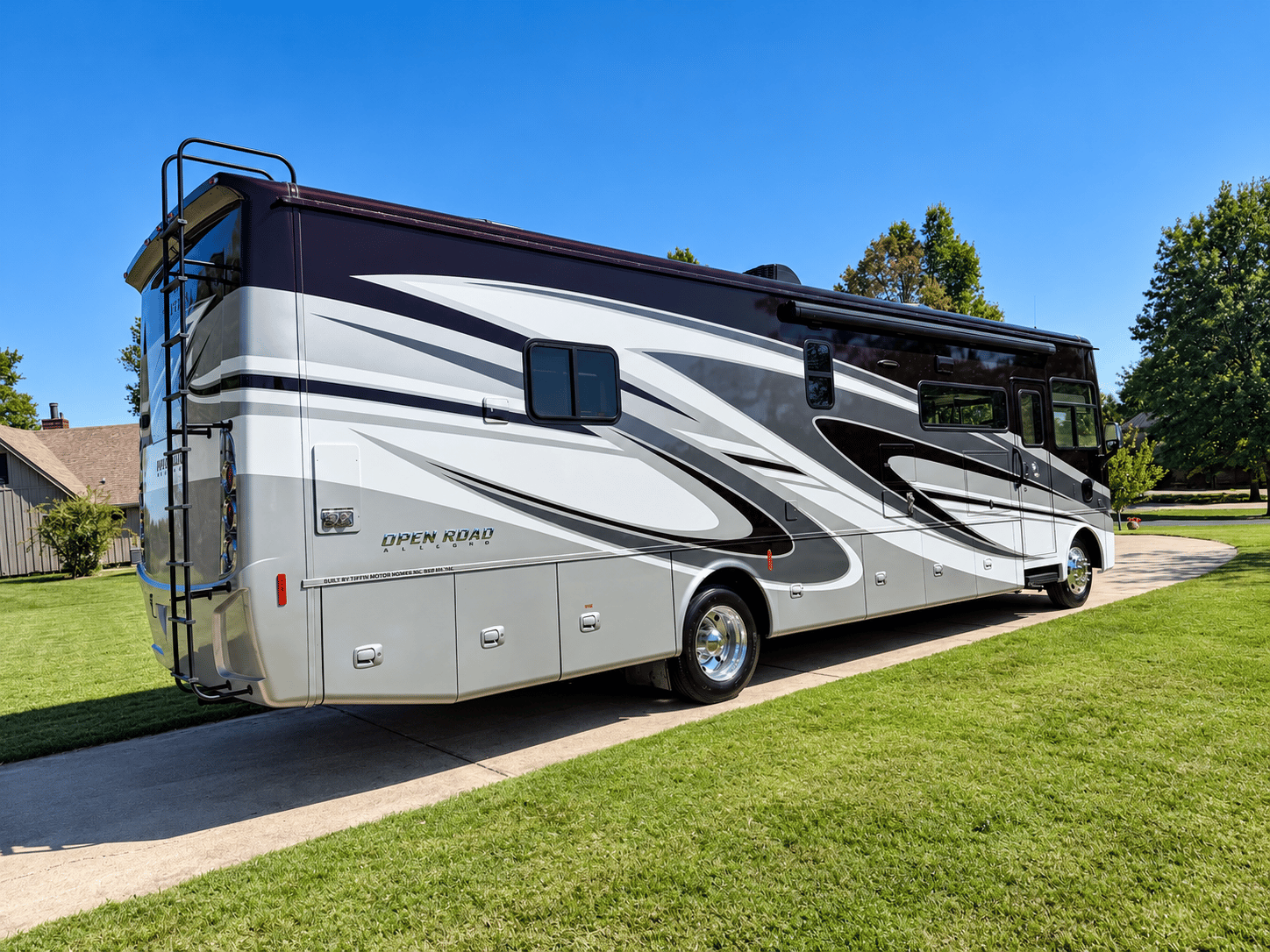 2021 Tiffin Motor Homes 2021 Tiffin Motor Homes Allegro Open Road - thumbnail 3