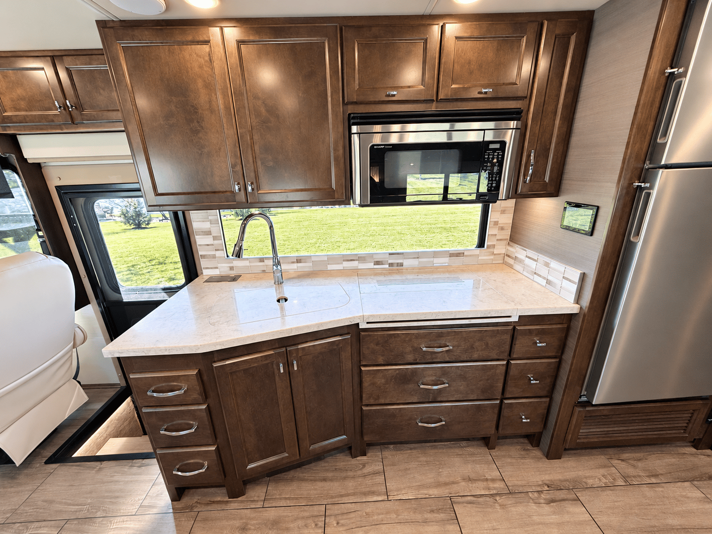 2021 Tiffin Motor Homes 2021 Tiffin Motor Homes Allegro Open Road - thumbnail 21