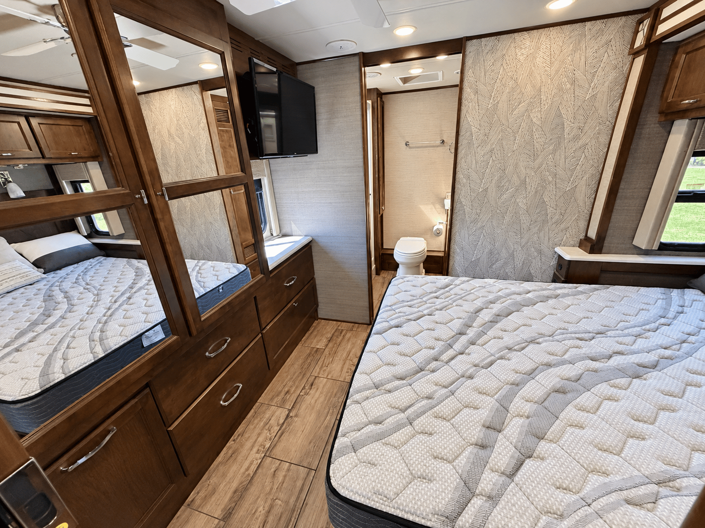 2021 Tiffin Motor Homes 2021 Tiffin Motor Homes Allegro Open Road - thumbnail 26