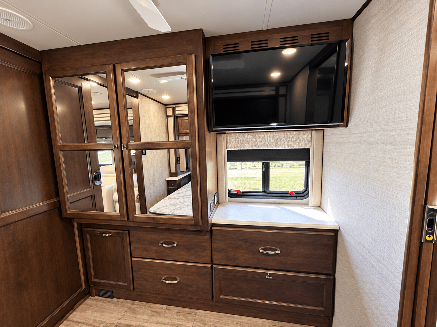 2021 Tiffin Motor Homes 2021 Tiffin Motor Homes Allegro Open Road - thumbnail 28