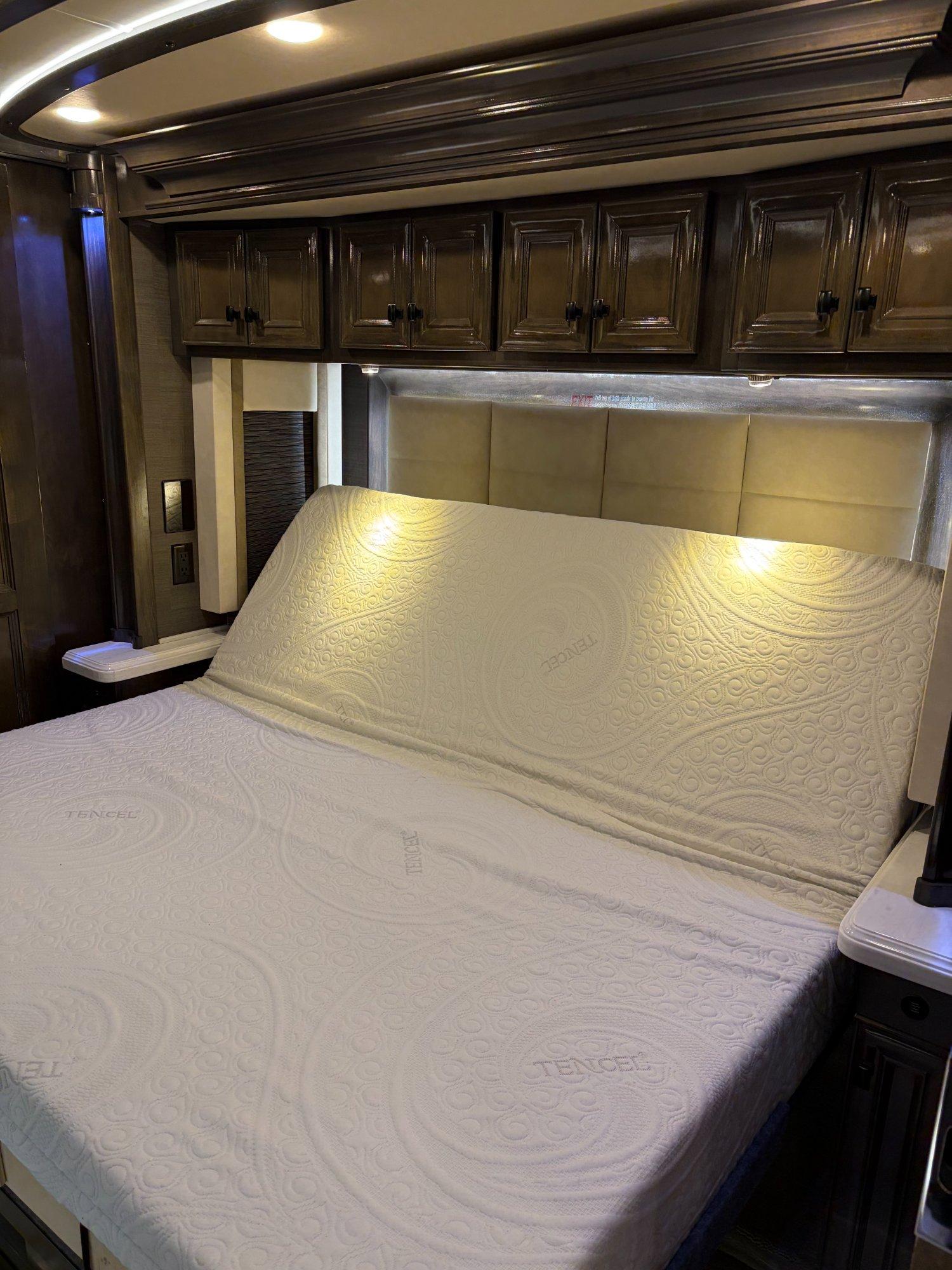 2021 Tiffin Motor Homes 2021 Tiffin Motor Homes Allegro Bus - thumbnail 9