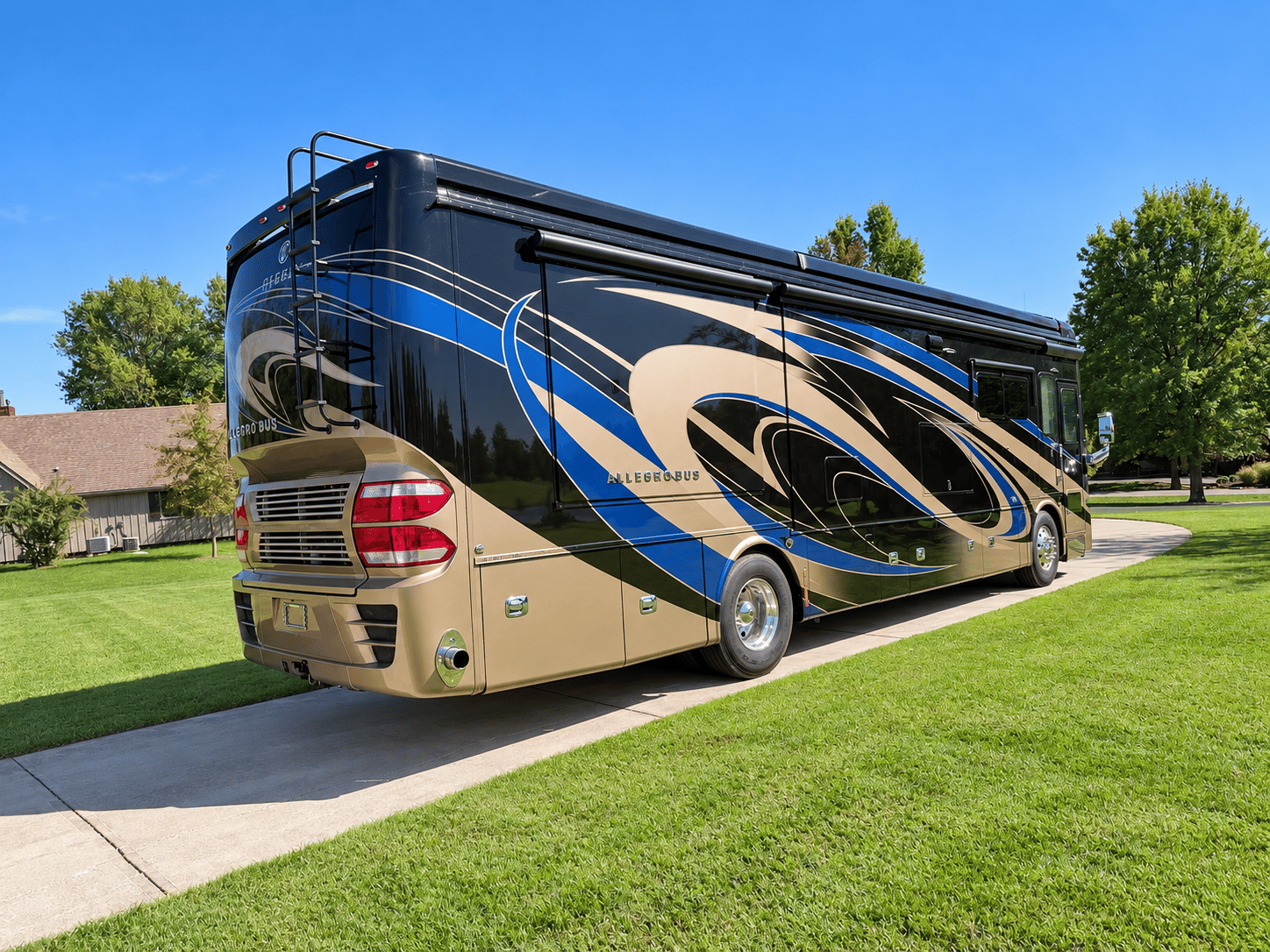 2018 Tiffin 2018 Tiffin Allegro Bus - thumbnail 5