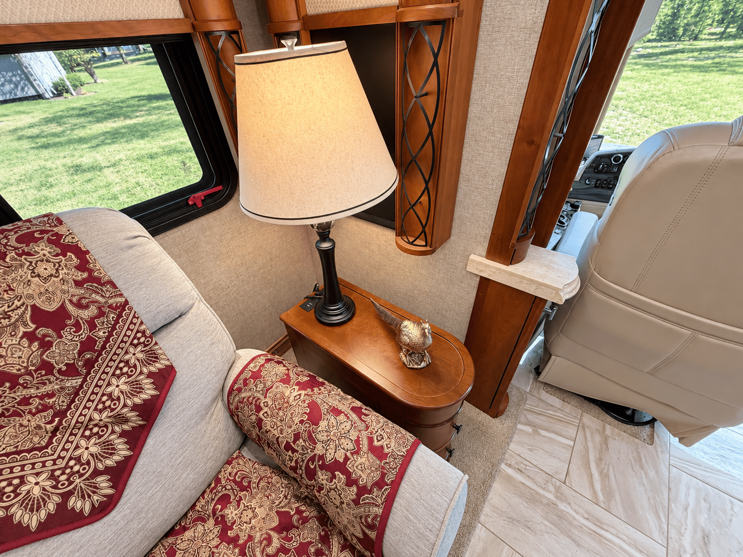 2018 Tiffin 2018 Tiffin Allegro Bus - thumbnail 16