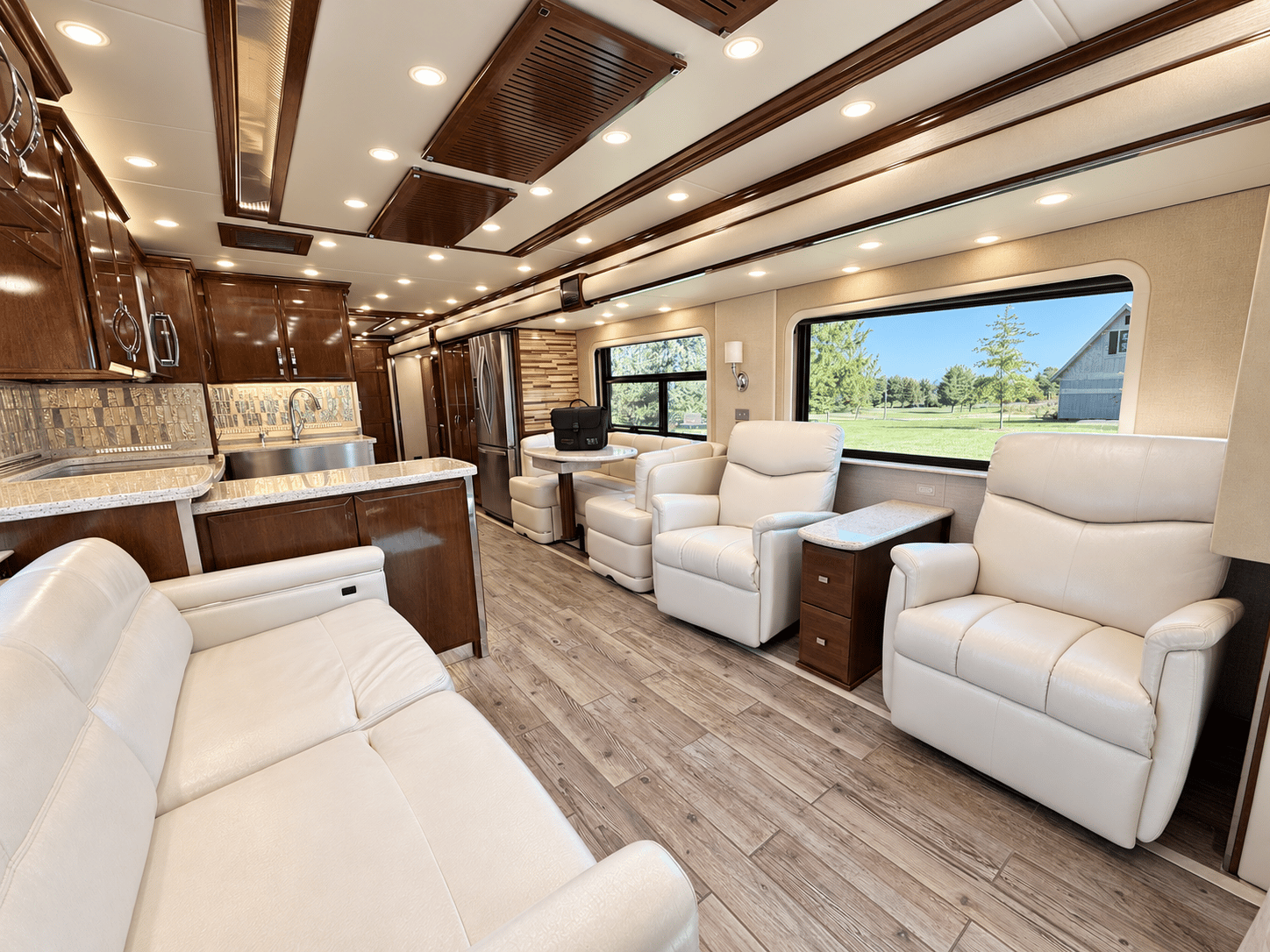 2018 Newmar 2018 Newmar King Aire - thumbnail 11
