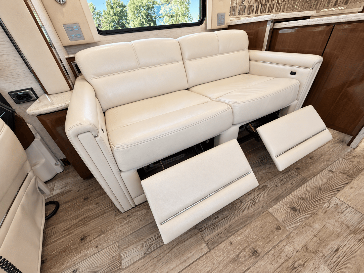 2018 Newmar 2018 Newmar King Aire - thumbnail 17