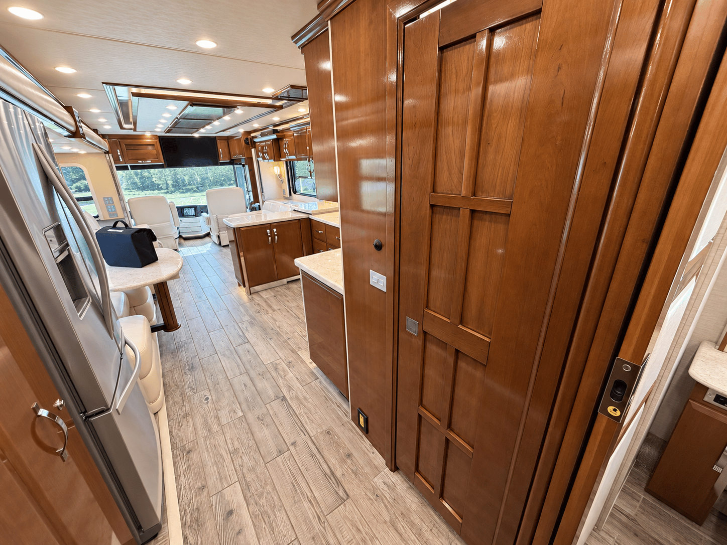 2018 Newmar 2018 Newmar King Aire - thumbnail 31
