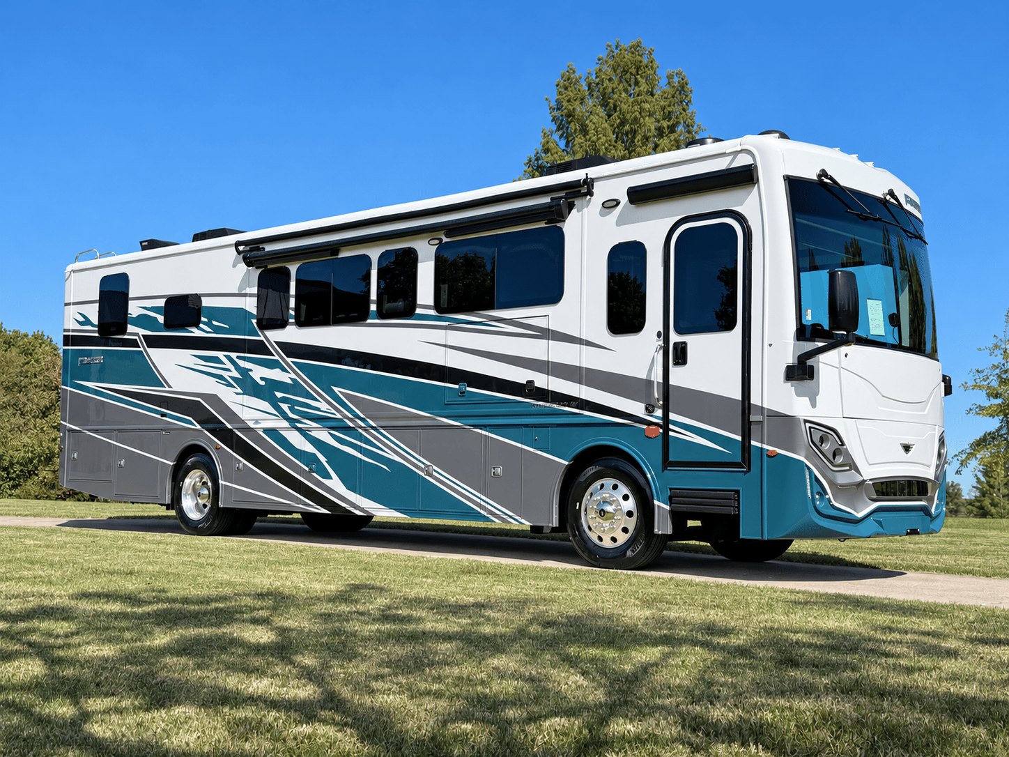 2025 Fleetwood Frontier 36SS