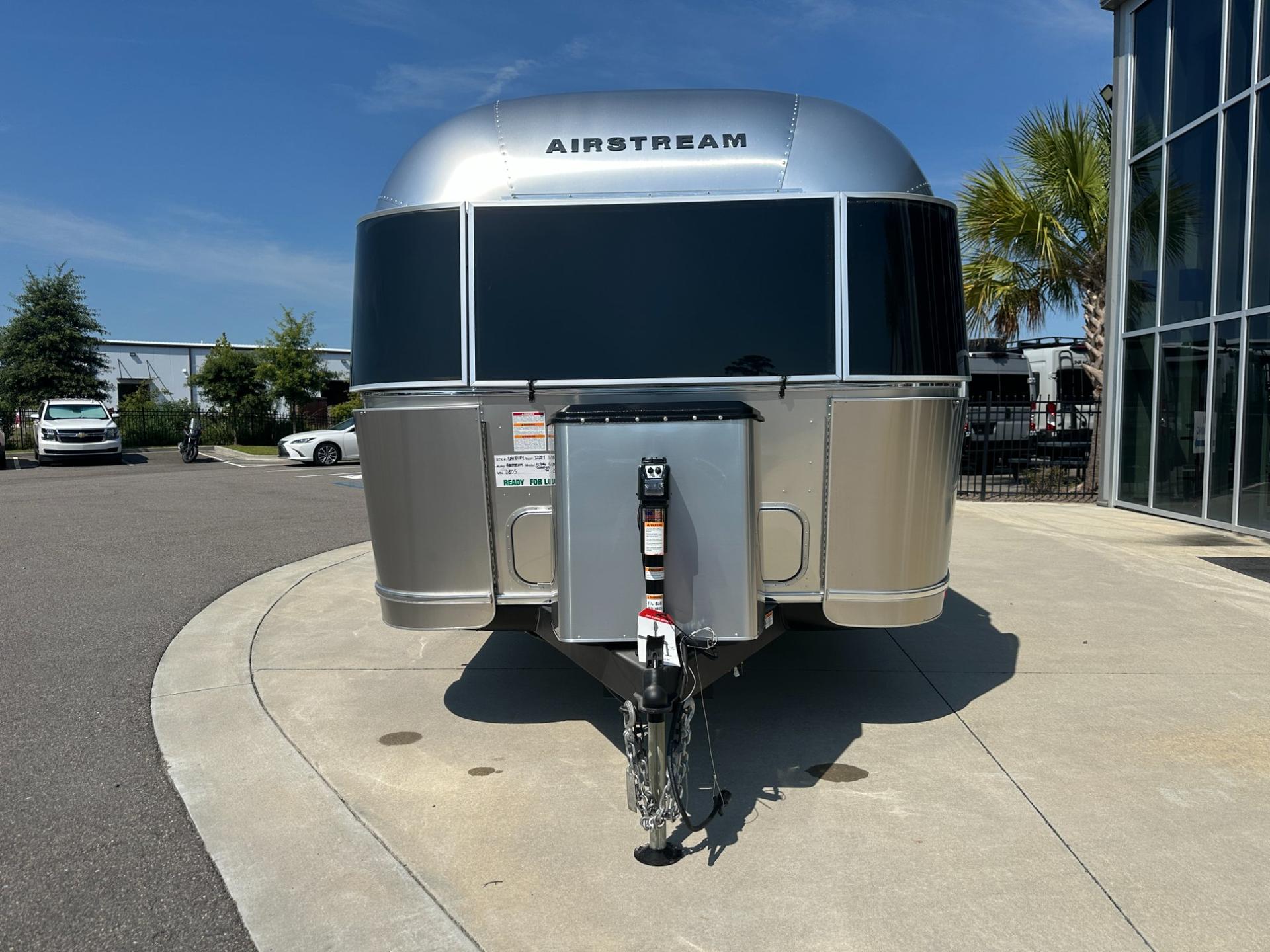 2027 Airstream 2027 Airstream Flying Cloud - thumbnail 9