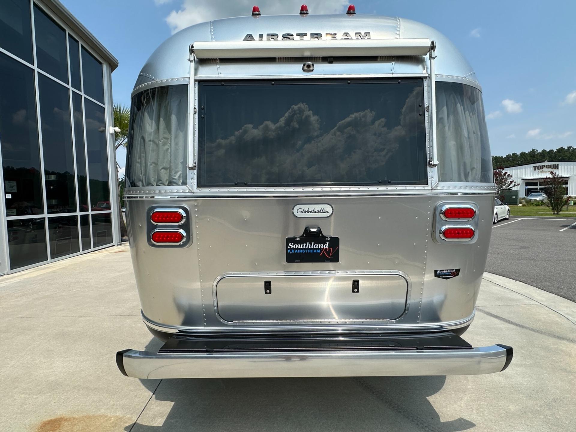 2027 Airstream 2027 Airstream Globetrotter - thumbnail 6