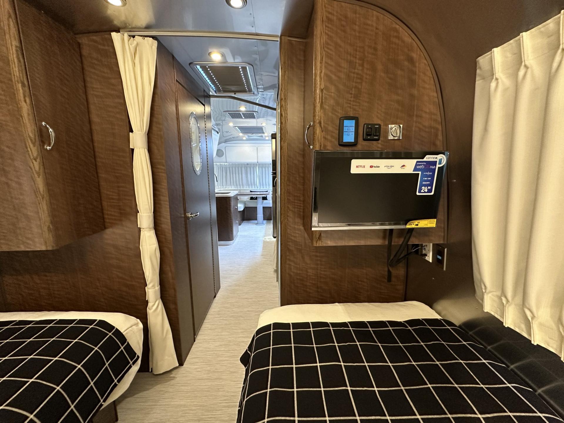 2027 Airstream 2027 Airstream Globetrotter - thumbnail 17