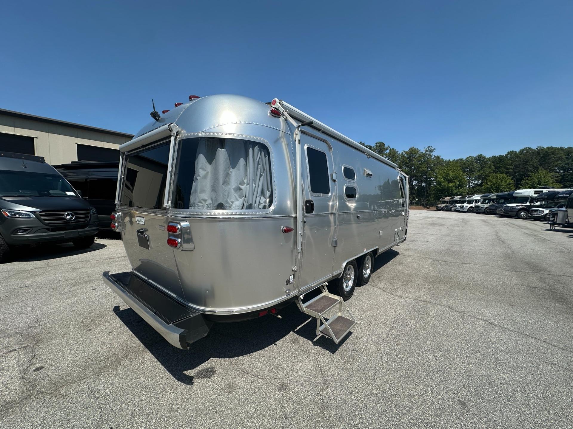2024 Airstream 2024 Airstream Flying Cloud - thumbnail 5