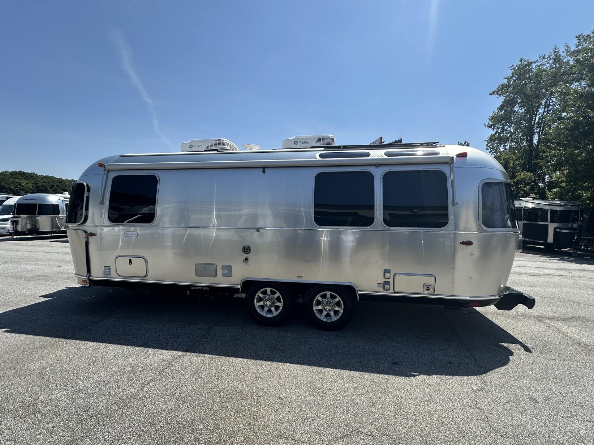 2024 Airstream 2024 Airstream Flying Cloud - thumbnail 9
